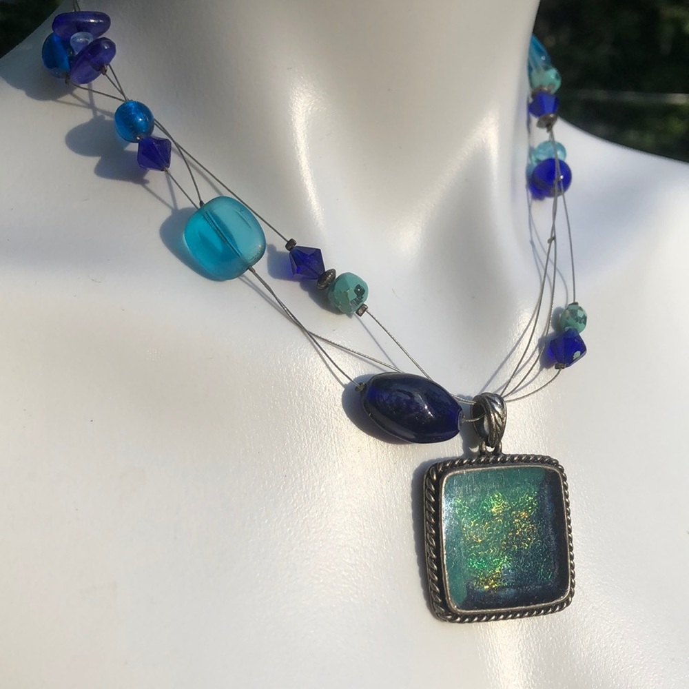 Laura Ashley lapis cobalt turquoise necklace